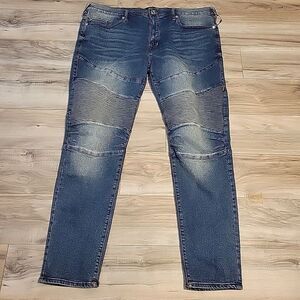 True Religion Jeans Mens 42W Blue Denim Rocco Relaxed Skinny Jean NWT‎
